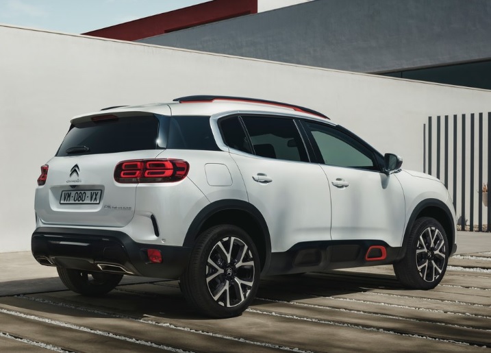 2020 Citroen C5 Aircross 1.6 PureTech Shine Technical Specifications