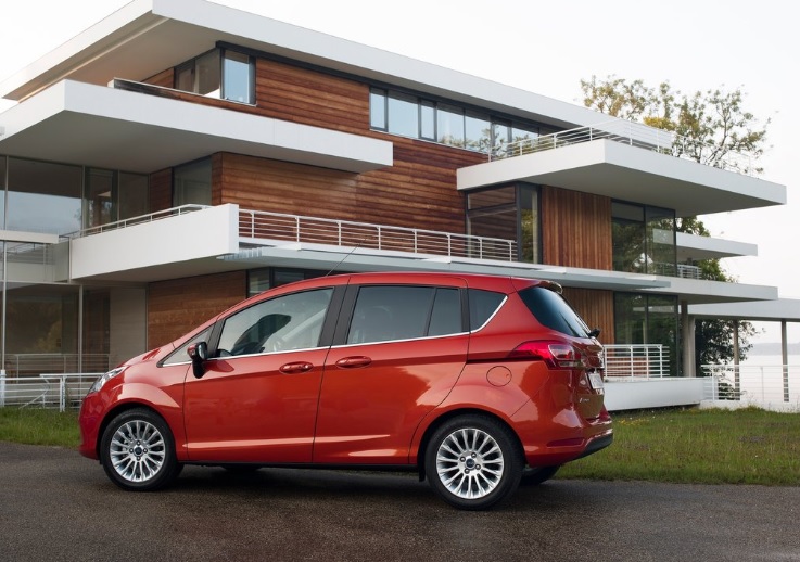 2016 Ford B-Max 1.6 Titanium Technical Specifications