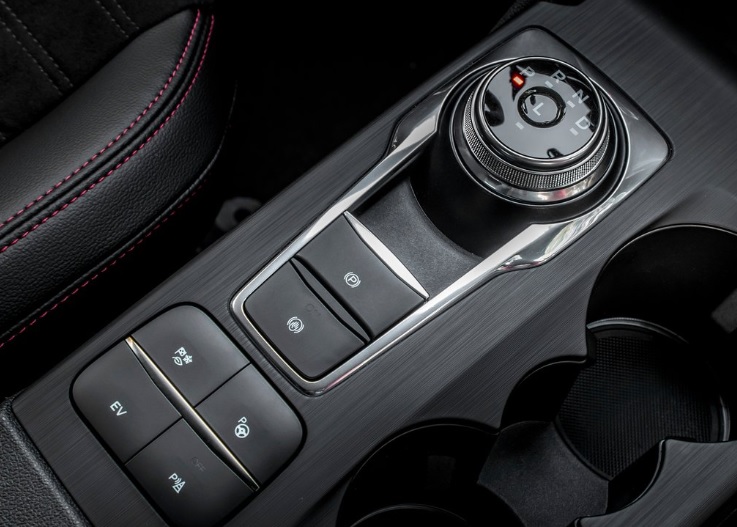 2022 Ford Kuga 1.5 EcoBlue ST-Line Technical Specifications