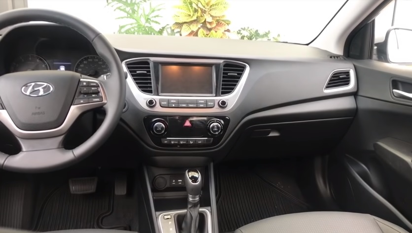 2018 Hyundai Accent Blue 1.6 CRDi Mode Technical Specifications