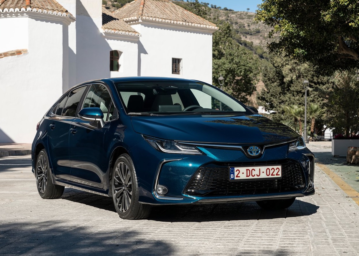2023 Toyota Corolla 1.8 Hybrid Passion X Pack Technical Specifications