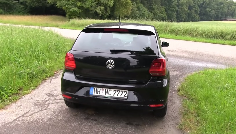 2015 Volkswagen Polo 1.2 TSI 90 HP Boot Space