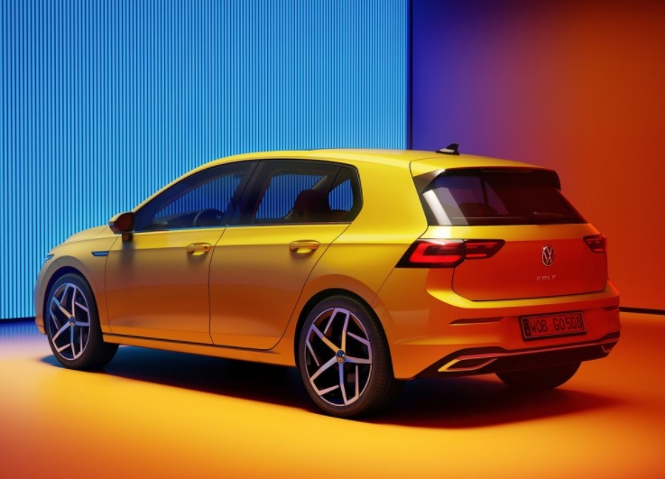 2021 Volkswagen Golf 1.5 eTSI Style Technical Specifications