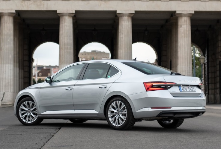2020 Skoda Superb 1.6 TDi Elite Technical Specifications