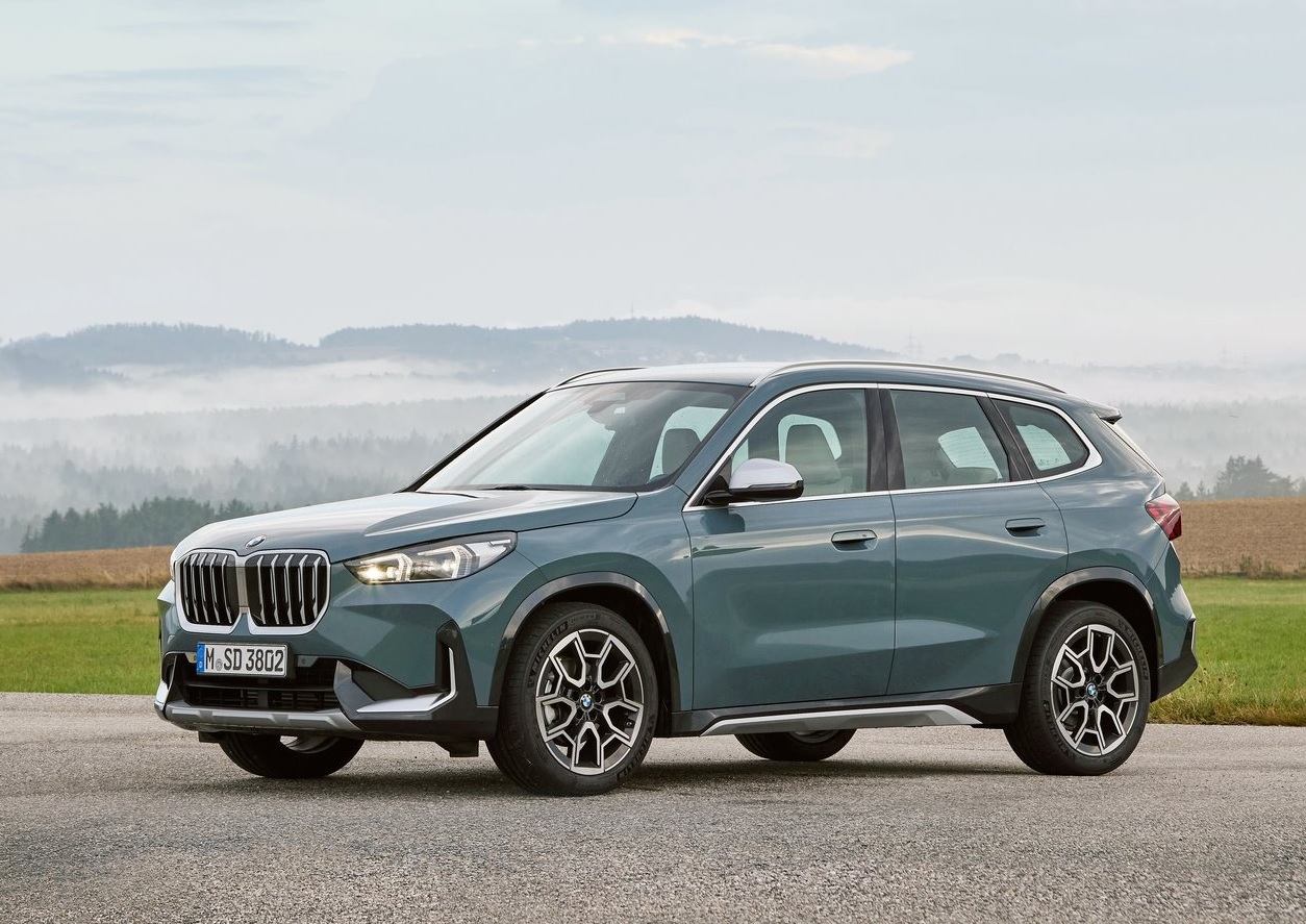 2025 BMW X1 1.5 sDrive20i 170 HP Boot Space