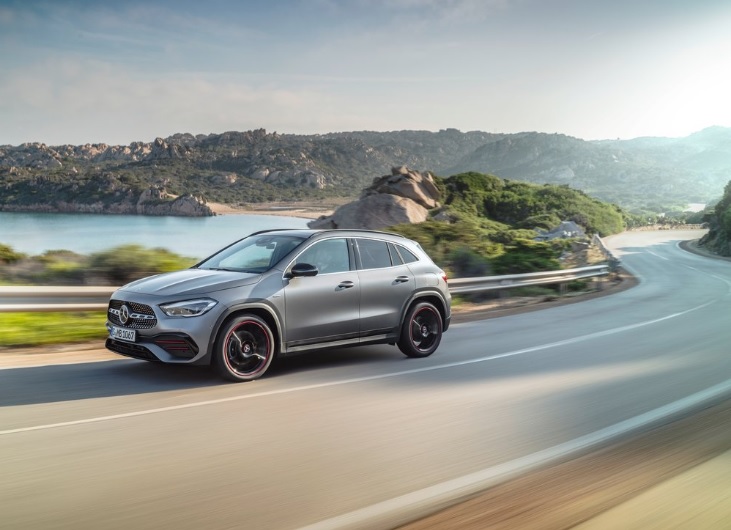 2022 Mercedes GLA Series GLA200 1.3 AMG Plus Technical Specifications