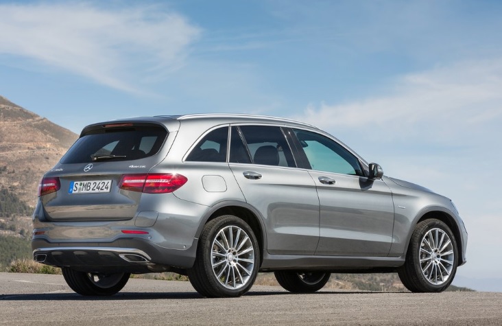 2018 Mercedes GLC 250 2.0 Style Technical Specifications
